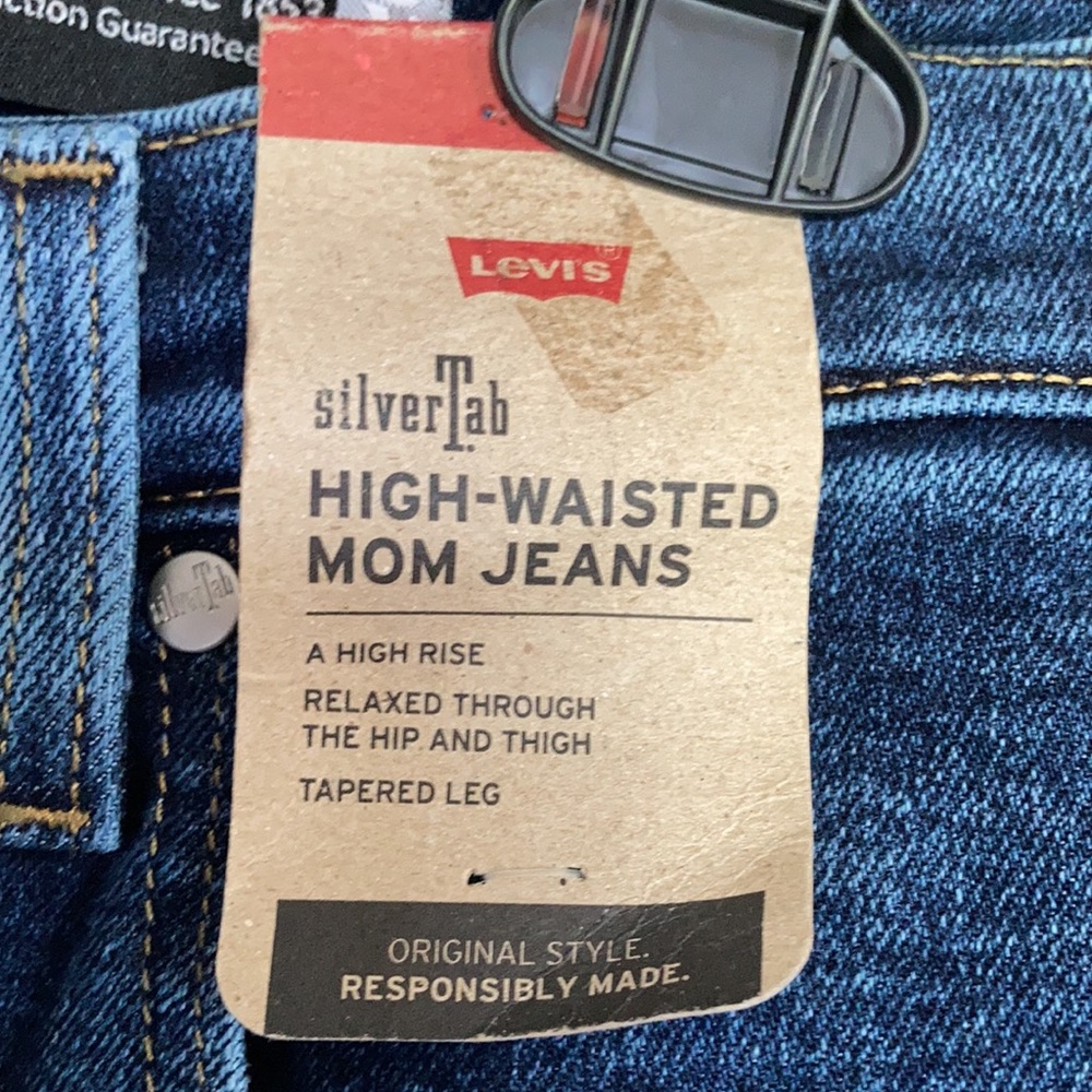 Levi’s Mom jean high waist tapered leg retro denim 31 X 27 - Picture 4 of 17